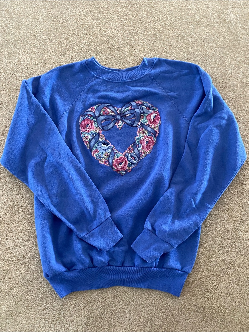 Vintage 1980s Crew Neck | Floral Heart Graphic Sweatshirt | Size Medium